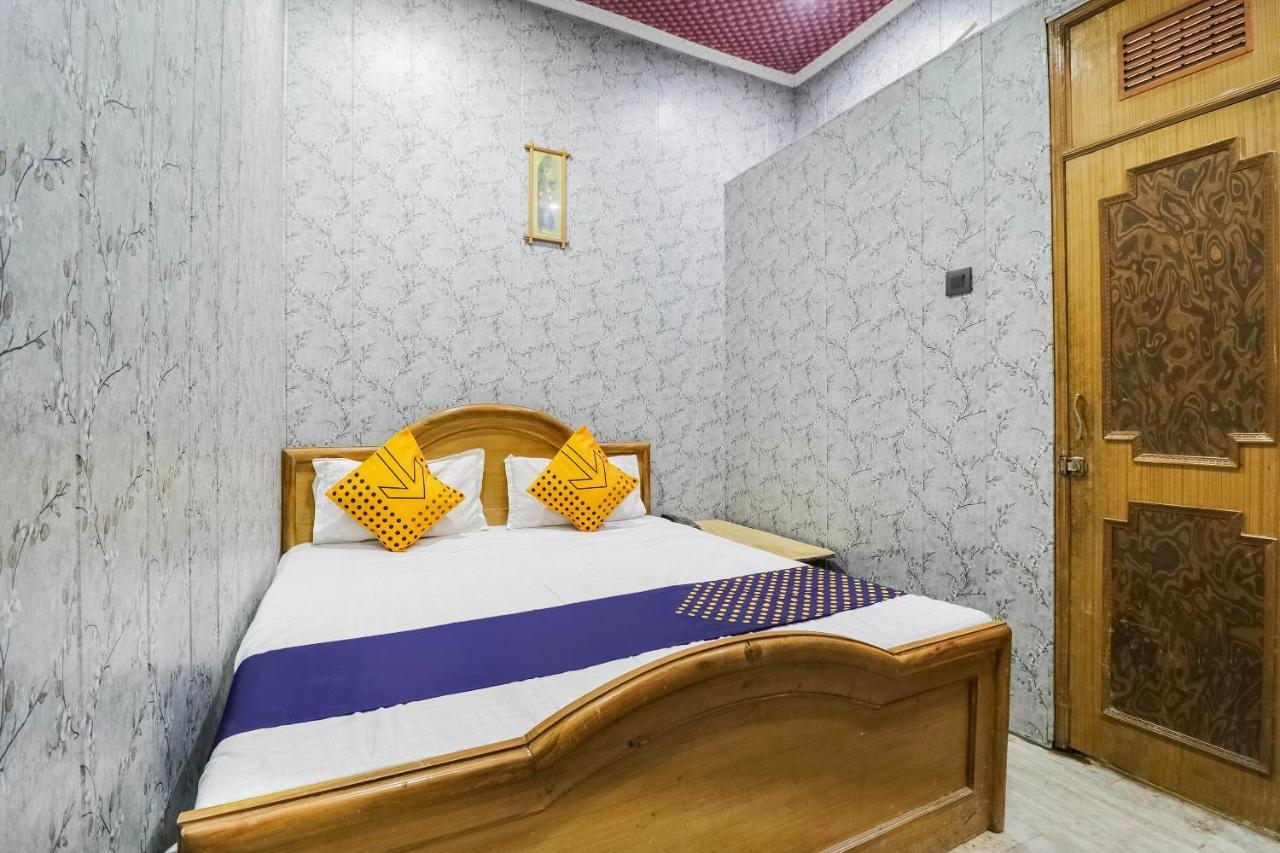 SPOT ON 65416 Hotel Classic Lucknow Esterno foto